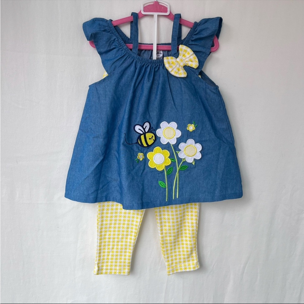NWT! Girls Size 2T Two-Piece Set, Denim Top w Flower & Yellow/White Leggings